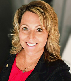 Kim Manning Ursetta '94