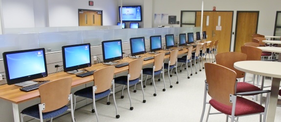 Photo of MCT 054 24-hour computer lab